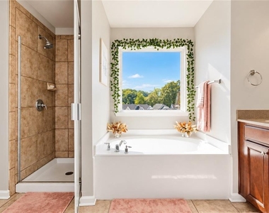 600 Morrow Lane - Photo Thumbnail 18
