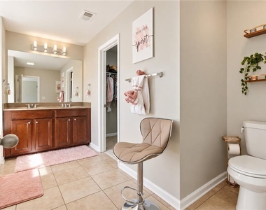 600 Morrow Lane - Photo Thumbnail 19