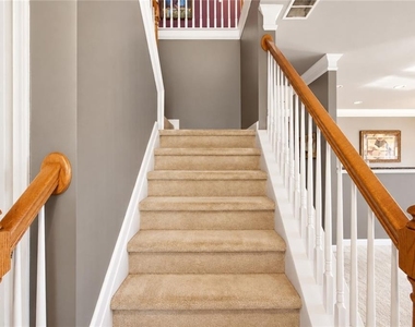 600 Morrow Lane - Photo Thumbnail 14