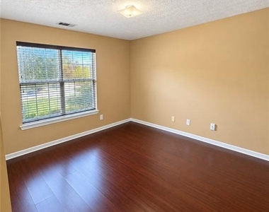 10636 Cherry Cove - Photo Thumbnail 12