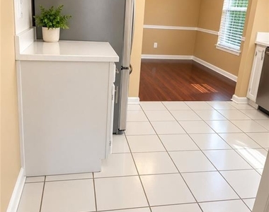 10636 Cherry Cove - Photo Thumbnail 4