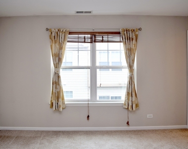 1260 Evergreen Avenue - Photo Thumbnail 18