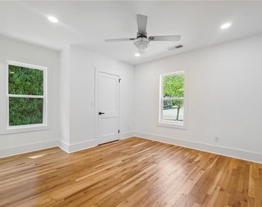 445 Hillside Drive Sw - Photo Thumbnail 12