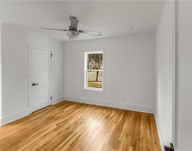 445 Hillside Drive Sw - Photo Thumbnail 16