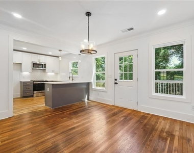445 Hillside Drive Sw - Photo Thumbnail 6