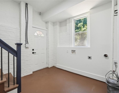 445 Hillside Drive Sw - Photo Thumbnail 22