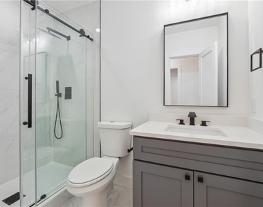 445 Hillside Drive Sw - Photo Thumbnail 13