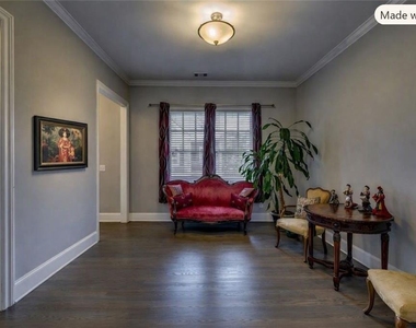 202 Golden Banner Avenue - Photo Thumbnail 19