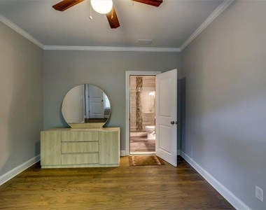 202 Golden Banner Avenue - Photo Thumbnail 50