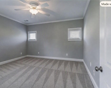 202 Golden Banner Avenue - Photo Thumbnail 43