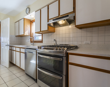 5355 N Central Avenue - Photo Thumbnail 14