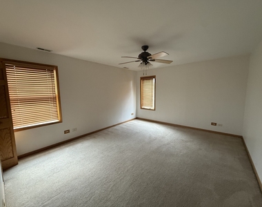 2425 Hessing Street - Photo Thumbnail 10