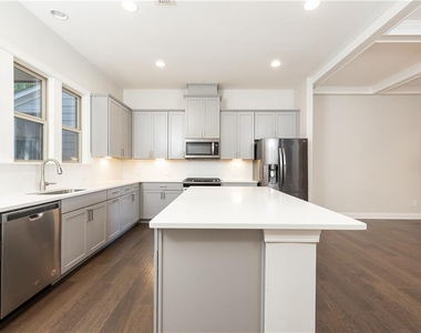 3163 Rutter Drive - Photo Thumbnail 12