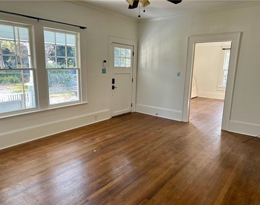 3088 Dunn Street Se - Photo Thumbnail 1