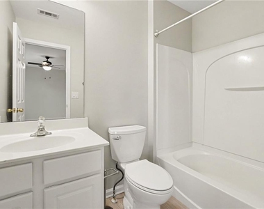 10921 Alderwood Cove - Photo Thumbnail 14