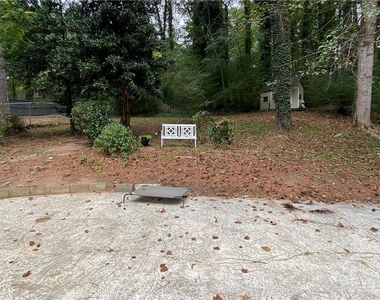 866 Buckner Rd - Photo Thumbnail 21