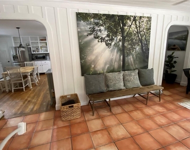 866 Buckner Rd - Photo Thumbnail 7