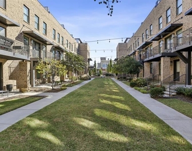1024a Robert Smalls Way - Photo Thumbnail 43