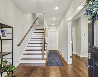 1024a Robert Smalls Way - Photo Thumbnail 10