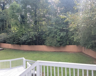 5104 Carole Place Sw - Photo Thumbnail 12
