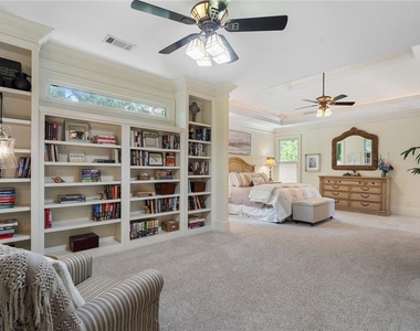 3698 Lakeview Drive - Photo Thumbnail 34