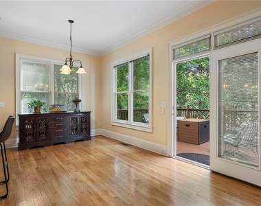3698 Lakeview Drive - Photo Thumbnail 17