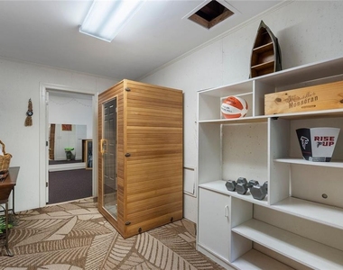 3698 Lakeview Drive - Photo Thumbnail 59
