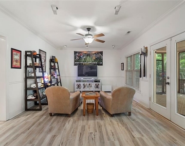 3698 Lakeview Drive - Photo Thumbnail 54