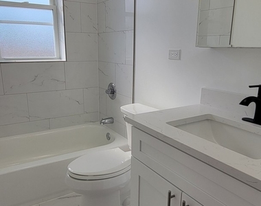 2840 W Arthur Street - Photo Thumbnail 6