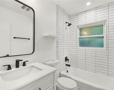2240 Stephen Long Drive Ne - Photo Thumbnail 12