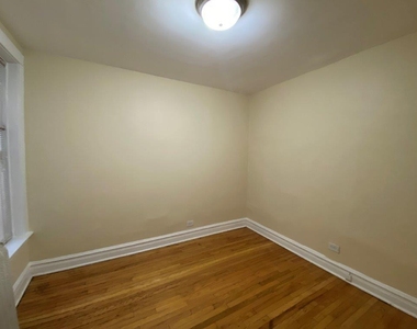 4136 N Keystone Avenue - Photo Thumbnail 7