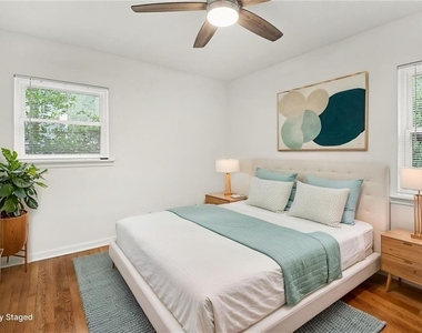 2240 Stephen Long Drive Ne - Photo Thumbnail 8