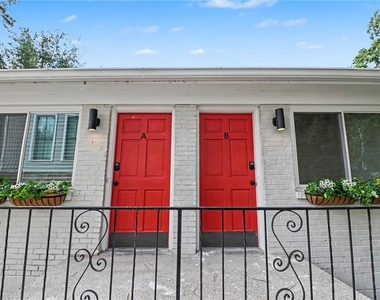 2240 Stephen Long Drive Ne - Photo Thumbnail 2