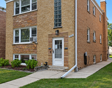 5670 W Higgins Avenue - Photo Thumbnail 1