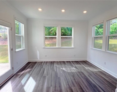 3982 Alderstone Drive - Photo Thumbnail 5
