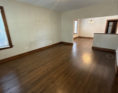 1231 Ridgeland Avenue - Photo Thumbnail 1