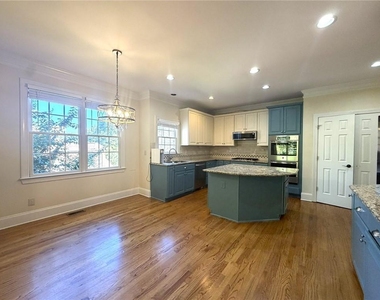 6675 Olde Atlanta Parkway - Photo Thumbnail 19