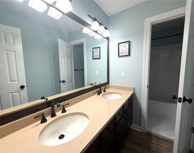 6675 Olde Atlanta Parkway - Photo Thumbnail 39