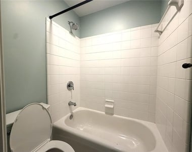 6675 Olde Atlanta Parkway - Photo Thumbnail 40