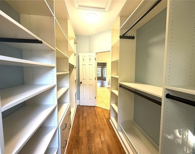 6675 Olde Atlanta Parkway - Photo Thumbnail 30