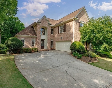 6675 Olde Atlanta Parkway - Photo Thumbnail 1