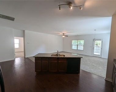 4205 Pearhaven Lane Sw - Photo Thumbnail 2