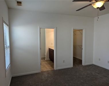 4205 Pearhaven Lane Sw - Photo Thumbnail 7
