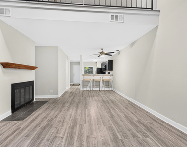 5931 Meadow Drive - Photo Thumbnail 7