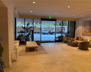 2460 Peachtree Road Nw - Photo Thumbnail 32