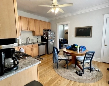 908 W Waveland Avenue - Photo Thumbnail 4