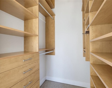 384 Ralph Mcgill Boulevard Ne - Photo Thumbnail 11