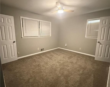 4442 Mark Anthony Court - Photo Thumbnail 14