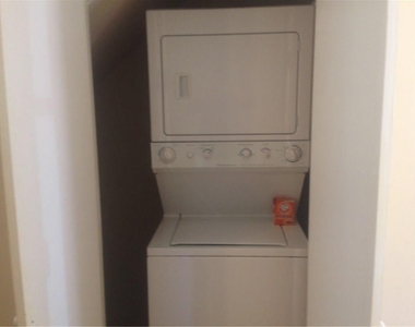 1235 Riverside Drive - Photo Thumbnail 2