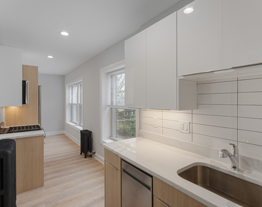 1631 W Chase Avenue - Photo Thumbnail 2